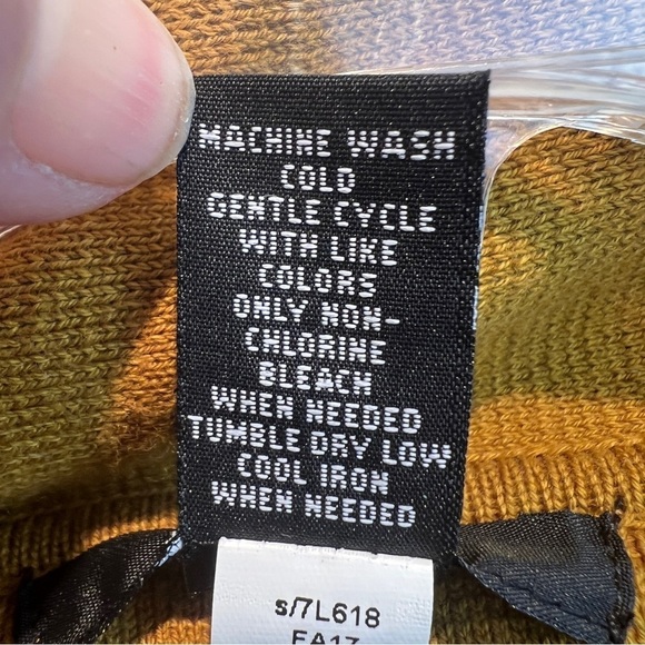 ALFANI Gold Button Front Jacket w/Tulip Shape cuffs. 3Buttons. Shawl Collar. XL - Picture 5 of 6